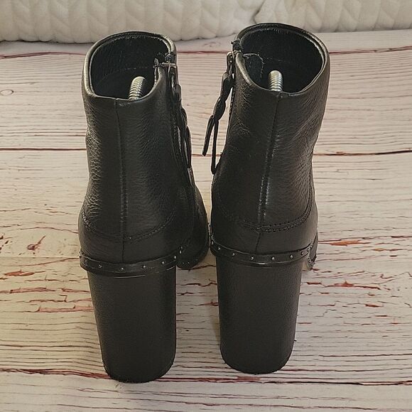 SPLENDID Black Leather Heeled Ankle Boots with Silver Studs Size 7 - Picture 8 of 10